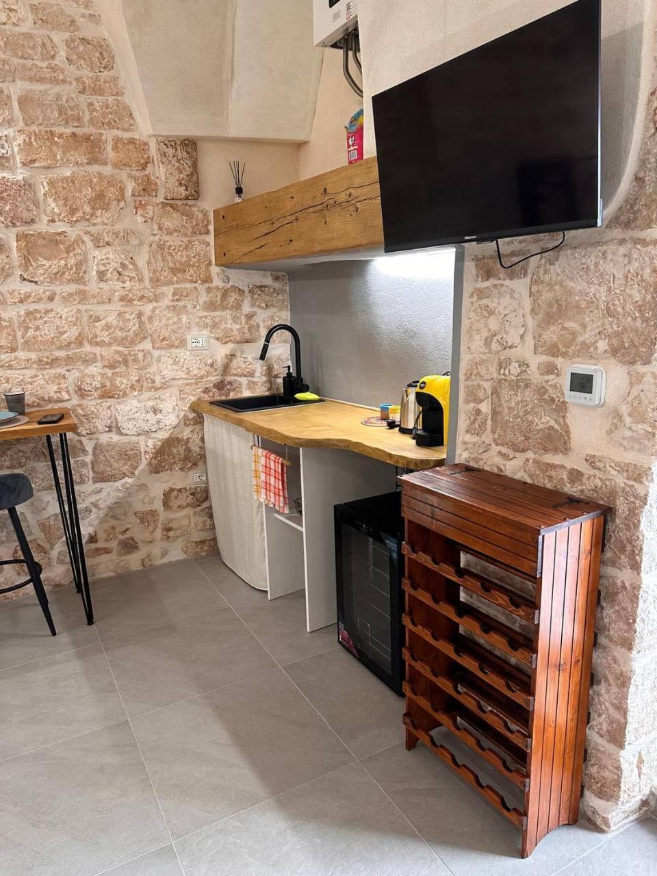 Primus Suite Ceglie Messapica Bagian luar foto